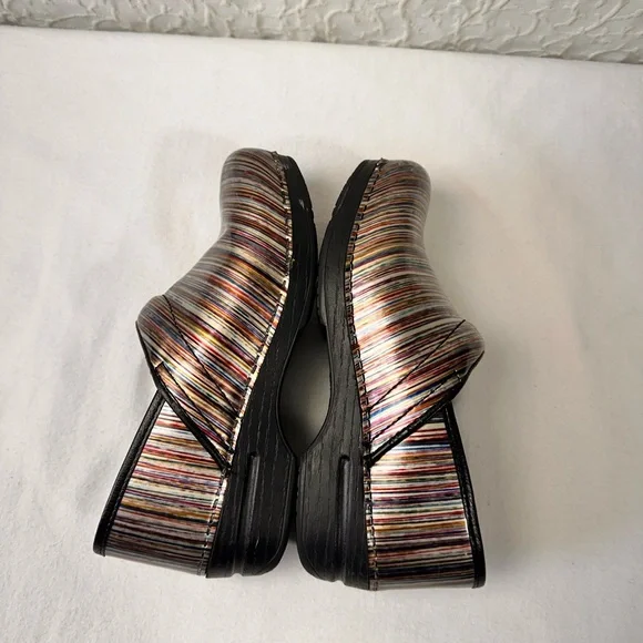Dansko Women's Clogs Size 39 8.5 Professional Shoes Multicolor Leather Comfort - Picture 8 of 11